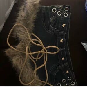 Faux Fur Trim Corset Belt with Lace-Up Details - Black & Brown